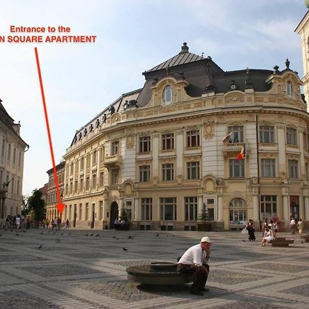 Main Square Apartment Сибиу Экстерьер фото